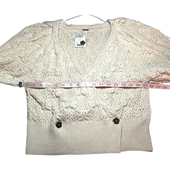 FREE PEOPLE Cotton Bonfire Cardigan in Macadamia Button Close Cropped NWT Sz M - Picture 9 of 13